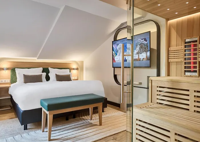 Two-Bedroom King Suite